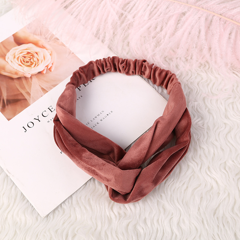 Europa y América transfronteriza cruzada banda de pelo de franela de color sólido banda de pelo de las mujeres Internet celebridad elástico alto elástico accesorios para el cabello cuerda de pelo al por mayor