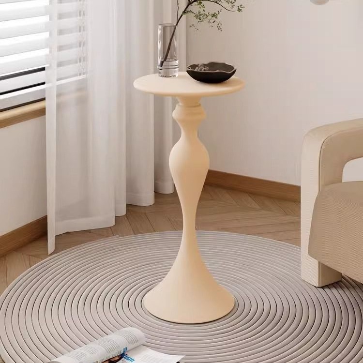 Mayorista transfronterizo venta caliente nórdica mesa de té de lujo ligero sofá sala de estar unas pocas mesas redondas esquina balcón unas mesas de cama