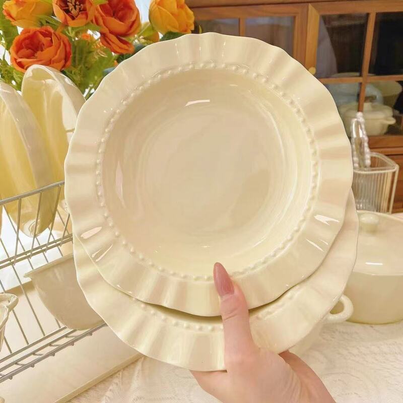 Creamy Lace Plate for Home Breakfast, Fruit Plate, Salad Plate, Dish Plate, Imitation Ceramic Plate, Cream Style Straw Hat Plate