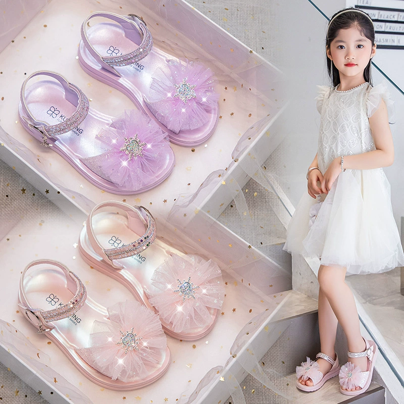Сандалии для девочек 2025 лето новая маленькая девочка мягкая подошва пляжная обувь мягкая подошва нескользящая детская мода принцесса сандалии