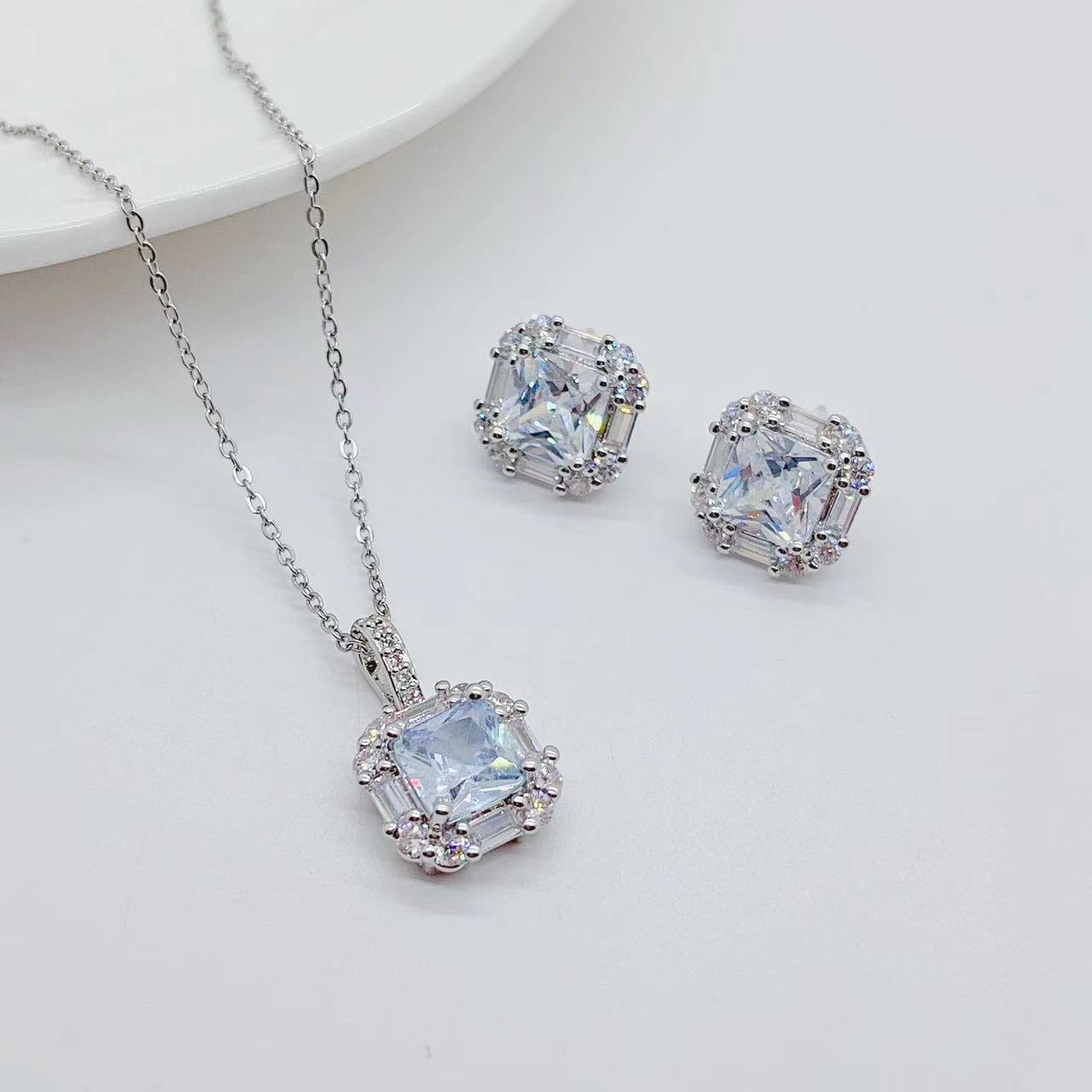 4a7bb88a3fb3239c08d08af461c3a5