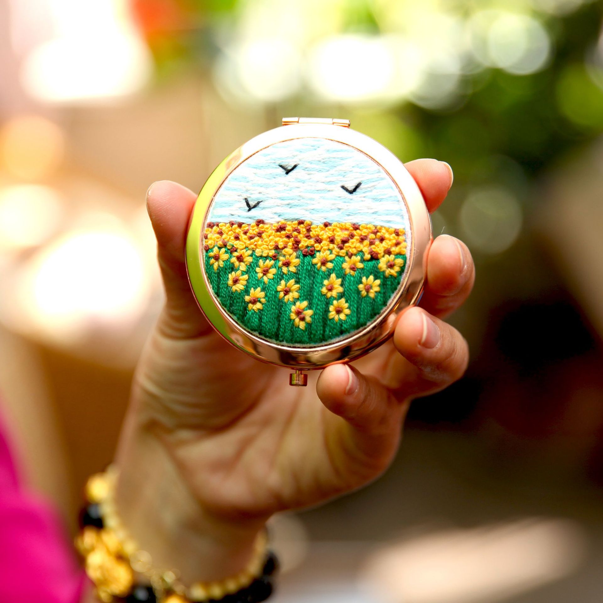 手工刺绣diy自绣化妆镜材料包打发时间布艺创意鲁绣手持叠合镜子|ms