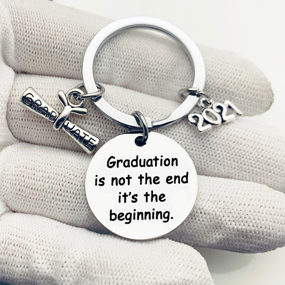 2024 nueva graduación no es el final es la temporada de graduación llavero regalo