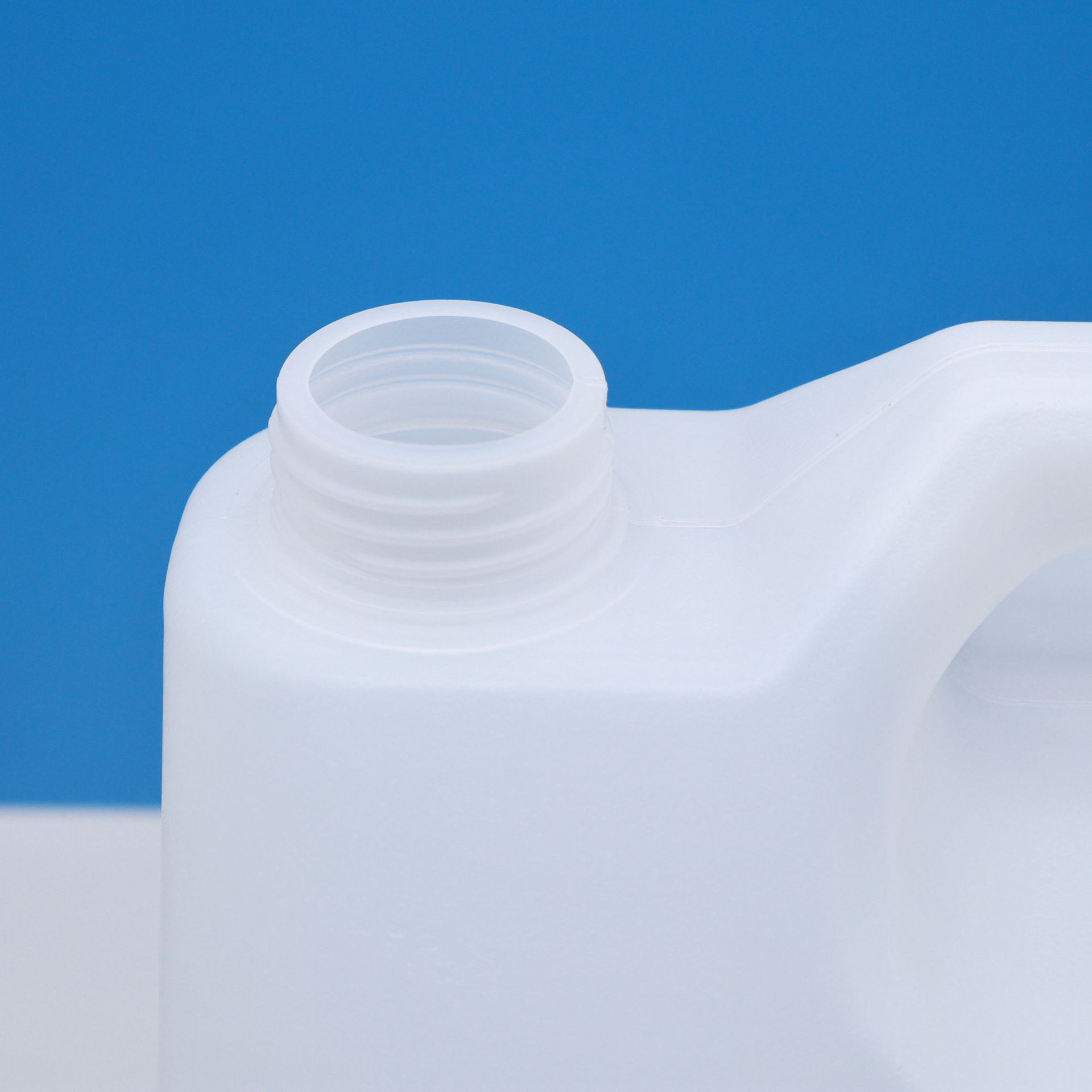 b7c03f6b-bf78-486a-88c0-192a7d