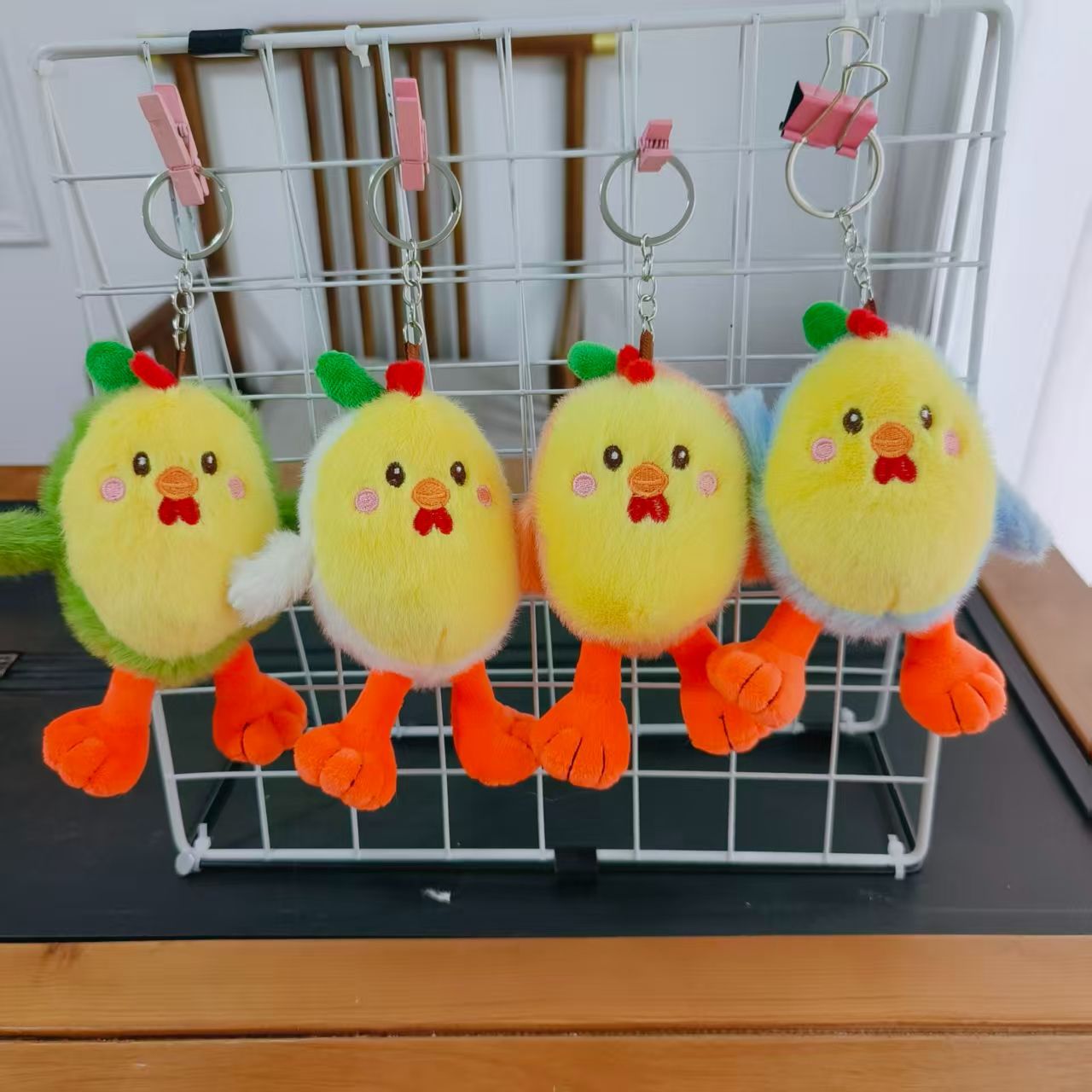 Cuatro pulgadas muñeca de peluche pequeño colgante muñeca llavero muñeca mochila colgante juguete de peluche regalo