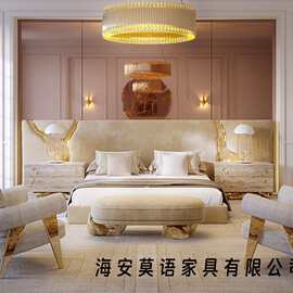 意式轻奢豪宅主卧双人床设计师高级感鎏金岁月磨砂皮宽屏软包床