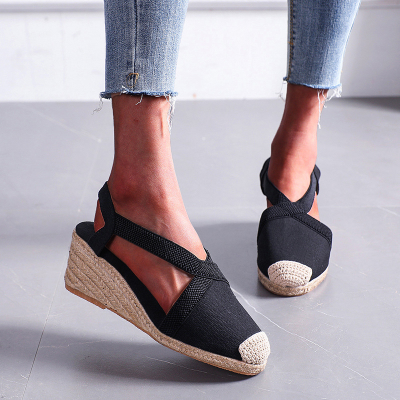 2024 European and American Retro Toe-Cap Straw Wedge Sandals with Cross Straps, Thick-Soled High Heels, Large Size Fisherman Shoes for Export, Chunky Heel