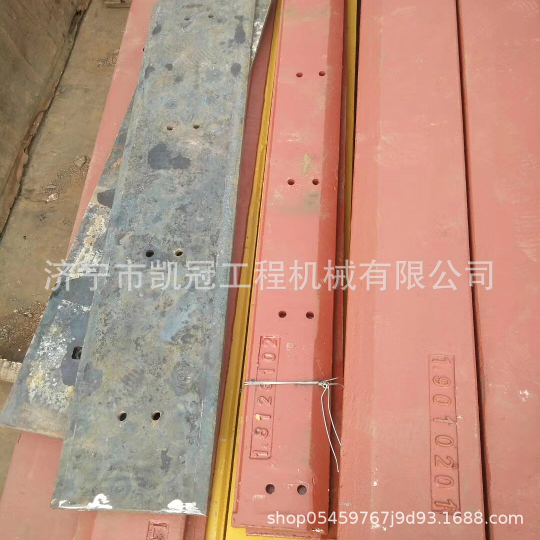 厂家销售雷沃936 955 953装载机铲板销轴铰接销修理包装载机配件