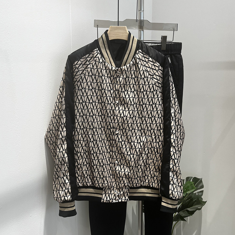 2025 Autumn New Men's Baseball Collar Fitted Single-Breasted Jacket European Style W Letter Print Quality Long Sleeve Jacket 2025 Autumn New Men's Baseball Collar Fitted Single-Breasted Jacket European Style W Letter Print Quality Long Sleeve Jacket