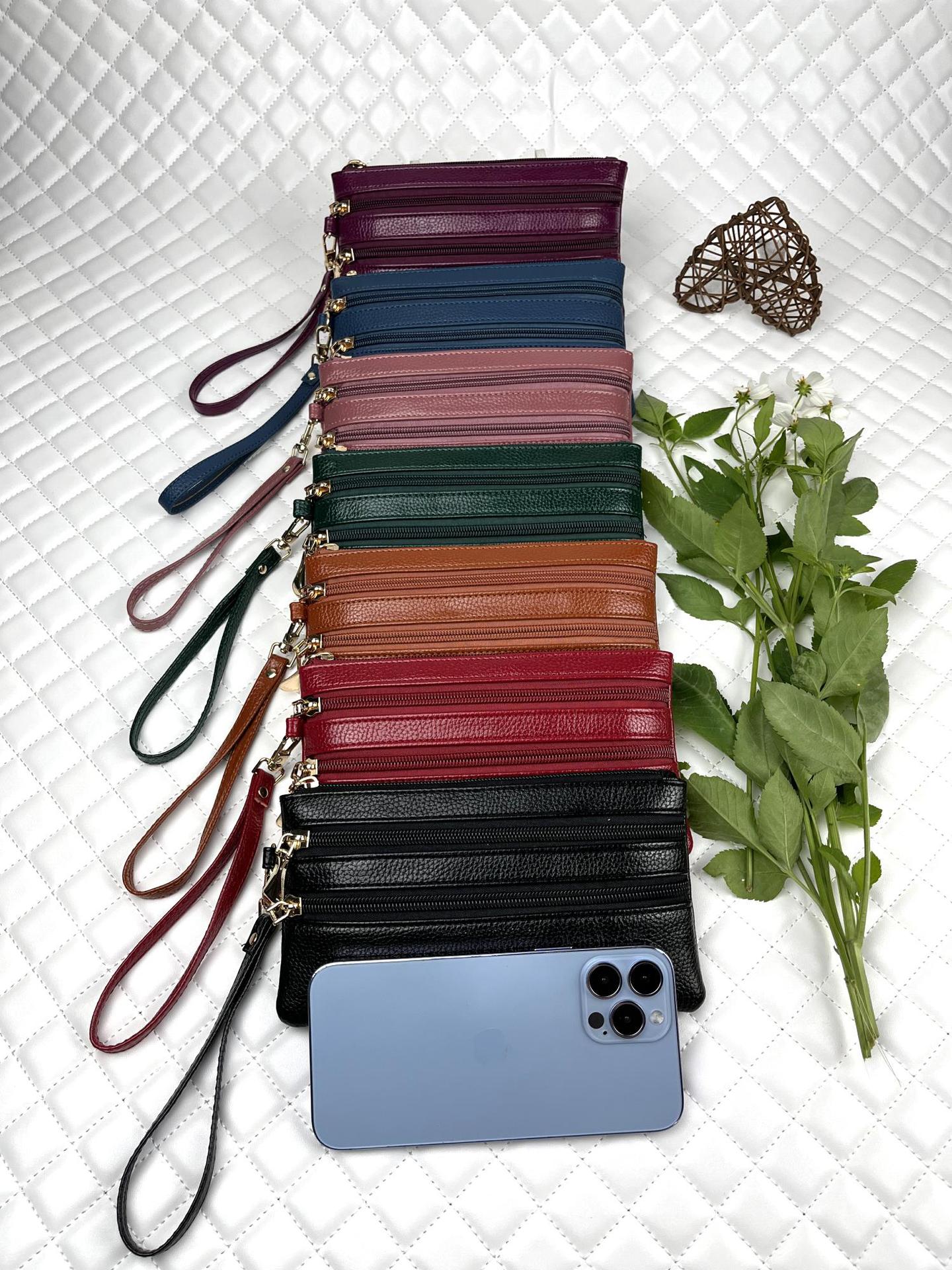 handheld capacious shoulder bag