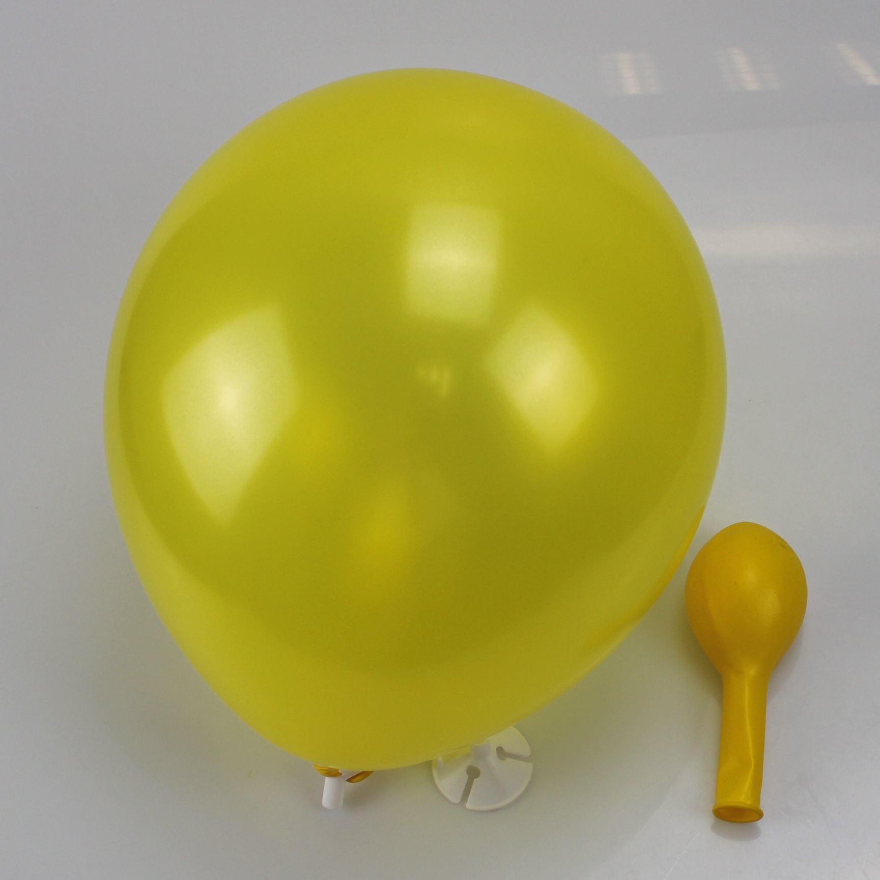 12寸2.8g珠光气球