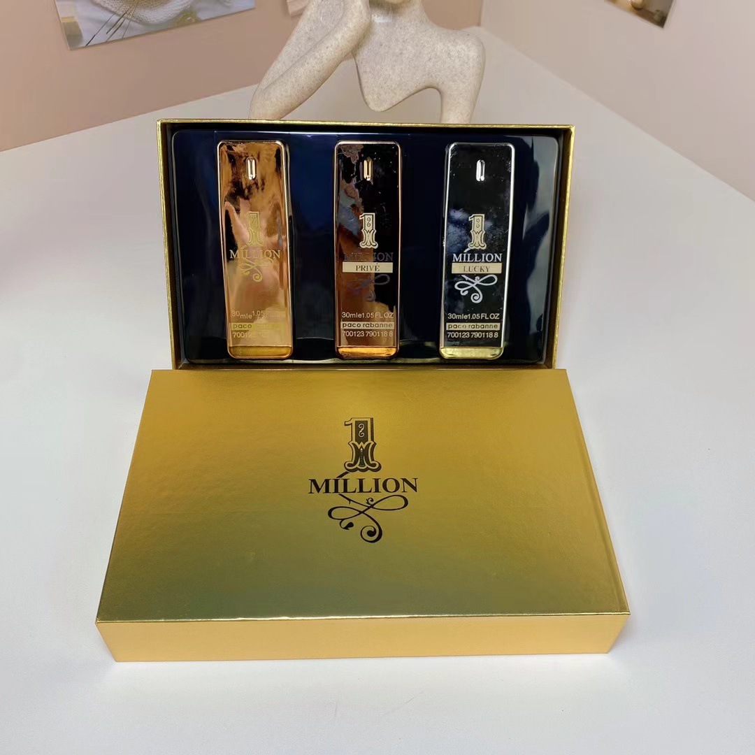 Paco 0k men's medium sample three-piece set