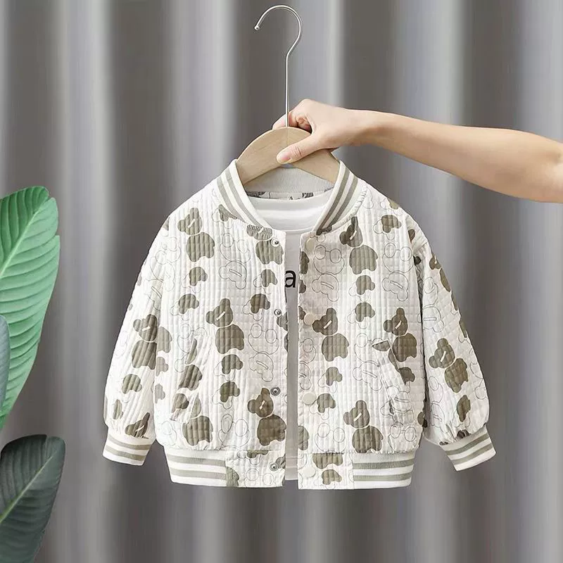 Детская бейсбольная куртка 2025: новая осенняя коллекция, стильная, с мультяшным принтом, на флисовой подкладке, для мальчиков, осень-зима