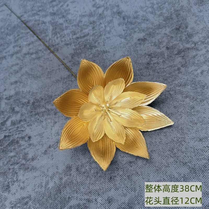 Flor artificial de oro solo tenedor fruta roja eucalipto ginkgo hoja gran amor Hortensia de madera Año Nuevo bendición cubo arreglo floral adornos