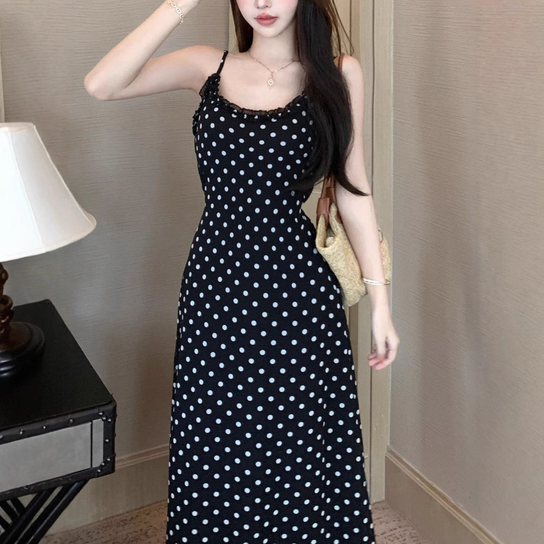 新款2025夏季新款波点吊带连裙女无袖中长裙设计感修身度假长裙