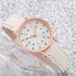 �羳����r�к��s�A��ָ�Ůʿ�ֱ��ٴ�W��ʯӢ��S�Ҵ��l���l