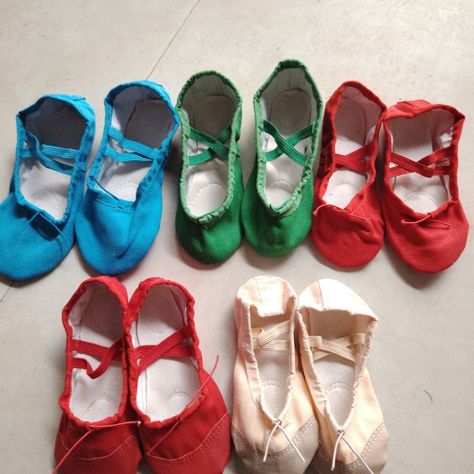 Cat Paw Shoes for Children, Soft-Soled Ballet Shoes for Adults, Women's Ballet Shoes, Dance Shoes, Specifically for Chinese Dance