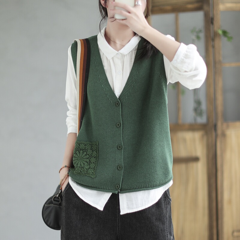 2026 Spring and Autumn New Korean Style Casual Loose Simple Lace Pocket V-Neck Knit Cardigan Vest for Women