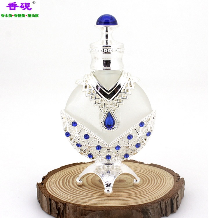 香砚定制10ml银色蓝珠少女瓶四脚香水瓶2.jpg