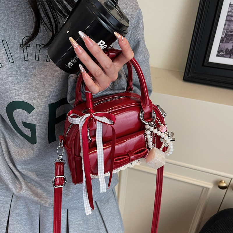 Versión coreana del bolso de mujer de todo fósforo de alta calidad 2025 nuevo bolso de hombro portátil para mujer de moda de nicho bolso de mensajero de moda