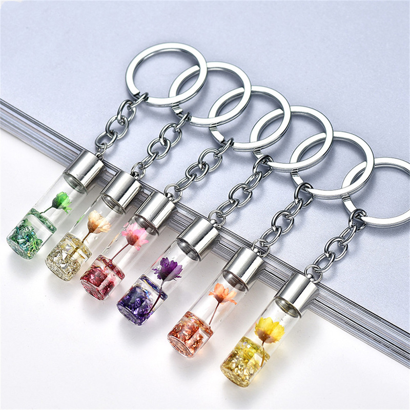 Cross-Border New Product Hot-Selling Plant Dried Flower Glass Bottle Pendant Keychain Pendant Forest Eternal Flower Keychain Wholesale