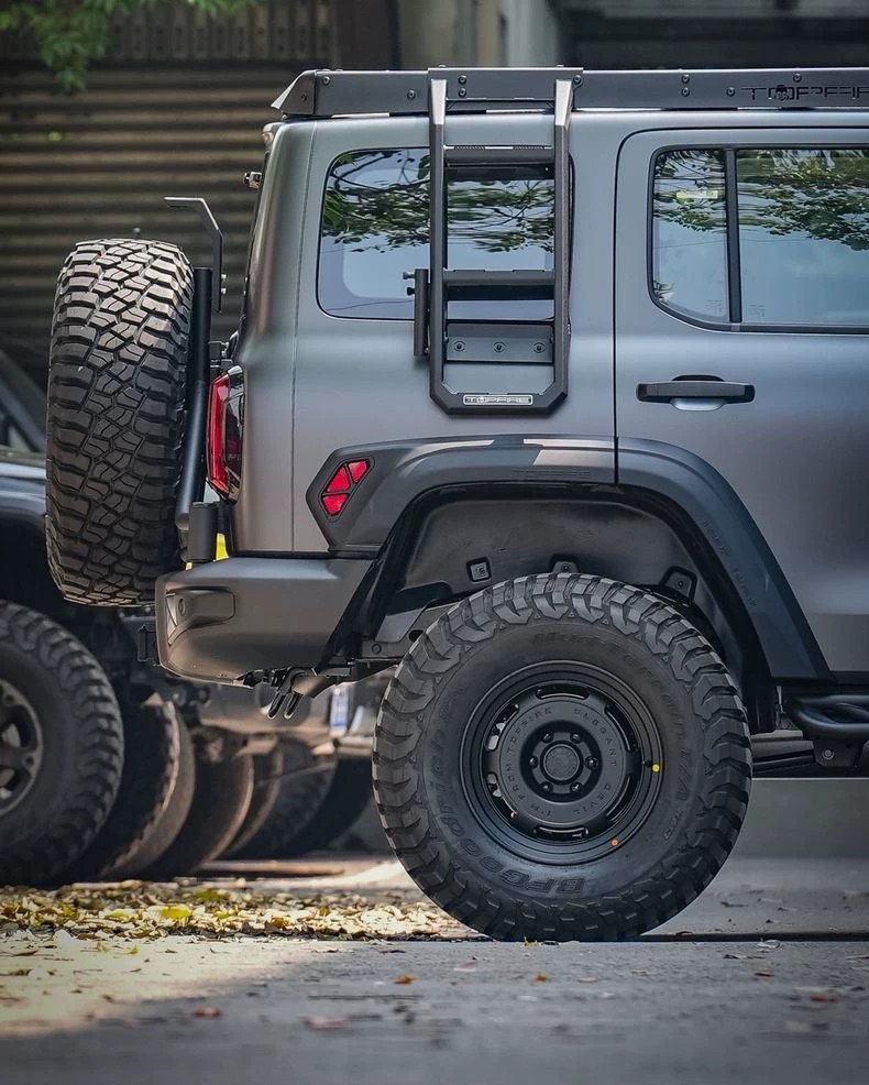Tank 300 Dark Edition Kit TOPEFIRE Dark Edition Front Grille Dark Edition Front Bumper Rear Bumper Hood Wheel Arches
