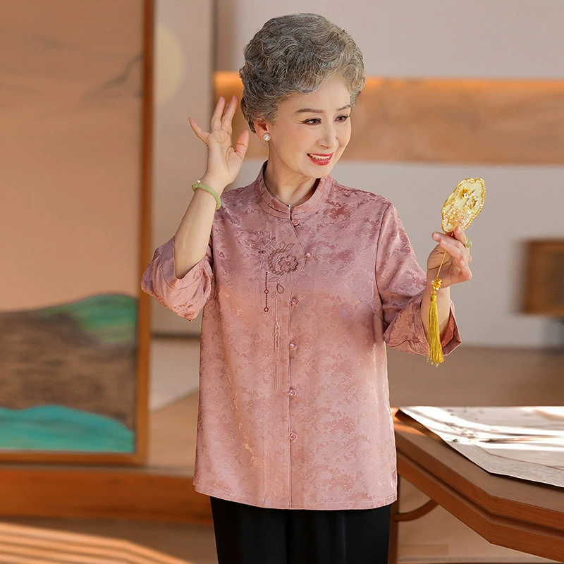 Летняя рубашка для пожилых 60-летняя бабушка в рубашке