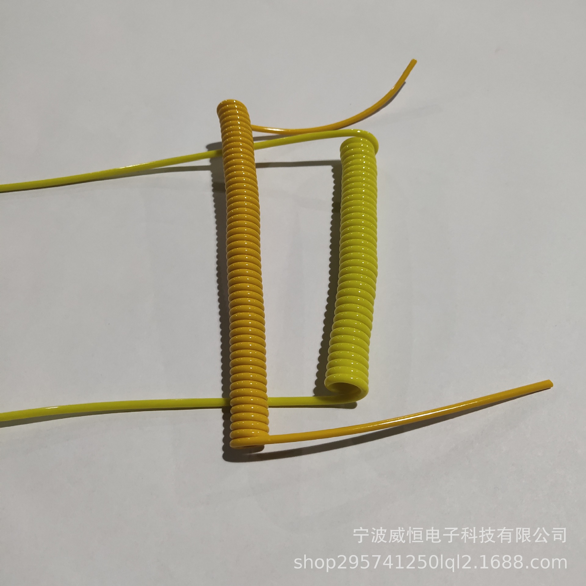 厂家定制 箱包摩托头盔防盗弹簧提醒绳欧美创意旅行钢丝绳