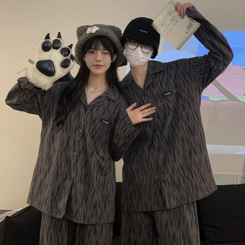 English letters [long sleeves + trousers]