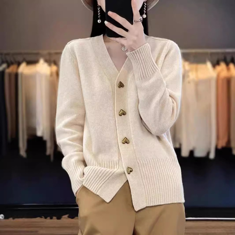 欧美跨境外贸秋冬新款纯色简约针织开衫女爱心扣长袖宽松毛衣外套|undefined