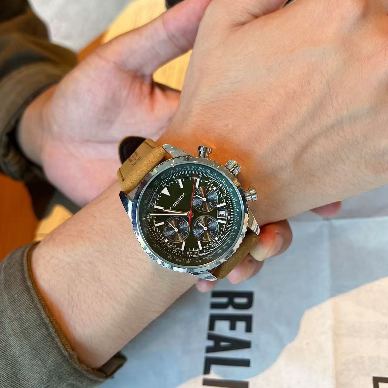 X-Geqck Three Circle Luminous Waterproof Men's Quartz Watch Light Luxury Gold Brown Belt Multifunctional Chronograph Wristwatch