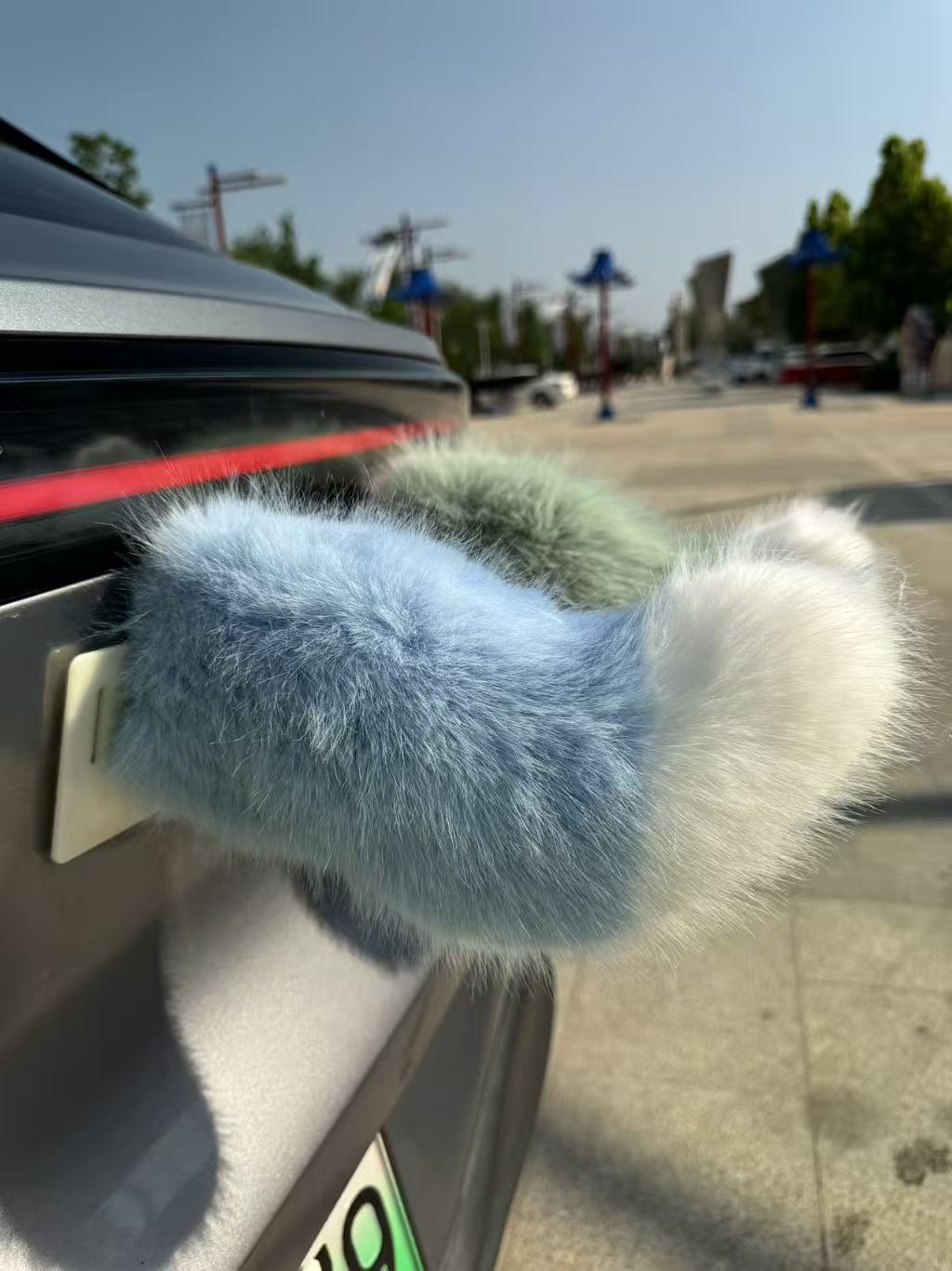 Electric tail car rear decoration, electric vehicle, electric tricycle, electric motorcycle, Q series parking space decoration, sound-controlled plush accessory