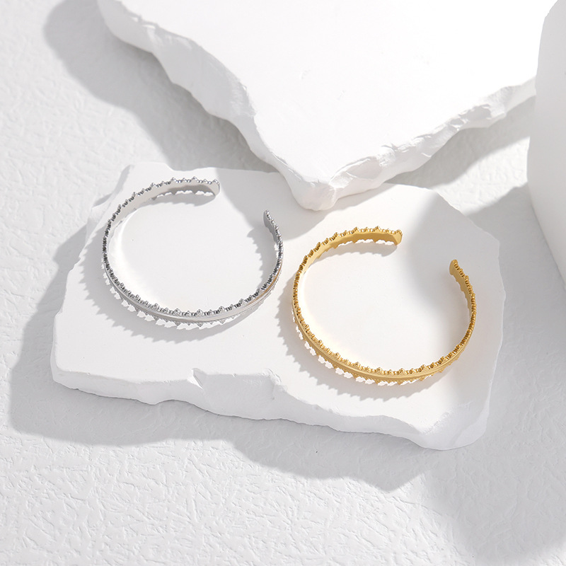 PVD Coated Gold Plating Process Real Gold Plated Plating Material Fashion C Shape 304 Stainless Steel 18K Gold Plated Stainless Steel Bracelets In Bulk