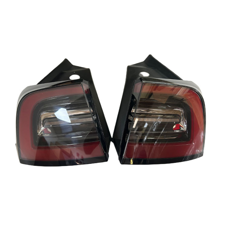 Suitable for Tesla accessories 17-20 Model3 exterior taillights 1077397-00-G 10773978-00