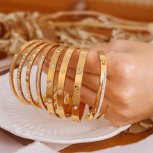 时尚圆形不锈钢卡扣手镯PVD18K电镀镶钻女式百搭钛钢手环耳饰批发