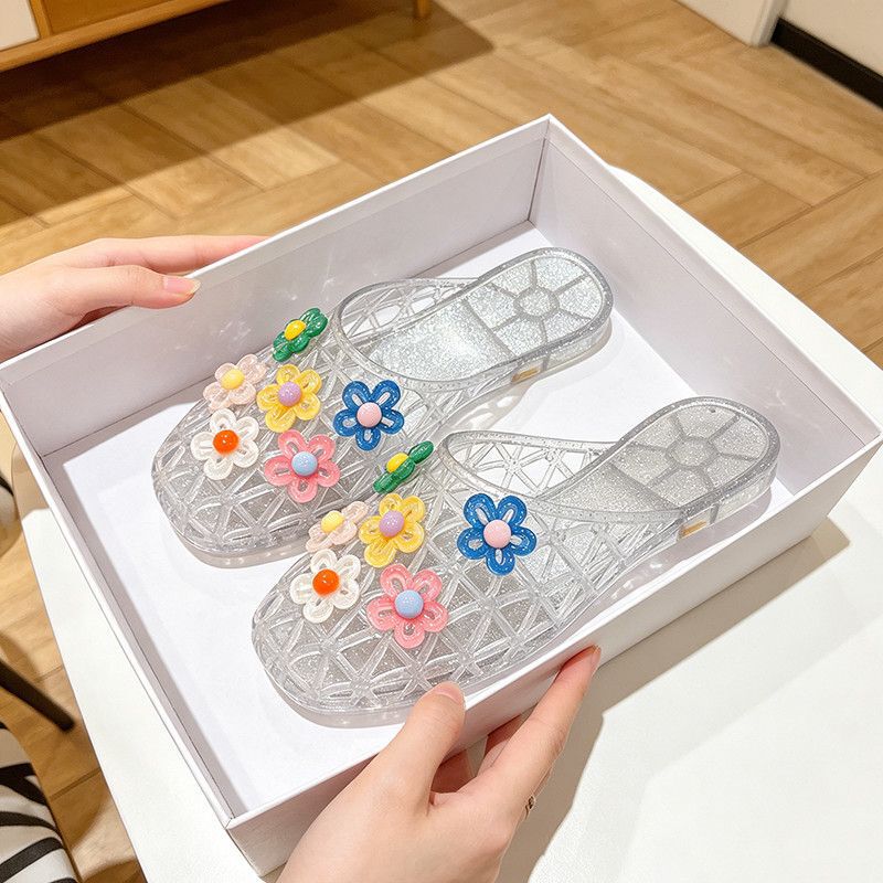 Summer New Style Transparent Flat-Bottomed Closed-Toe Sandals for Outdoor Wear, Non-Slip Hollow-Out Shoes, Student Crystal Half-Slippers for Women Summer New Style Transparent Flat-Bottomed Closed-Toe Sandals for Outdoor Wear, Non-Slip Hollow-Out Shoes, Student Crystal Half-Slippers for Women