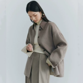女式毛呢外套;小西装;女式马甲