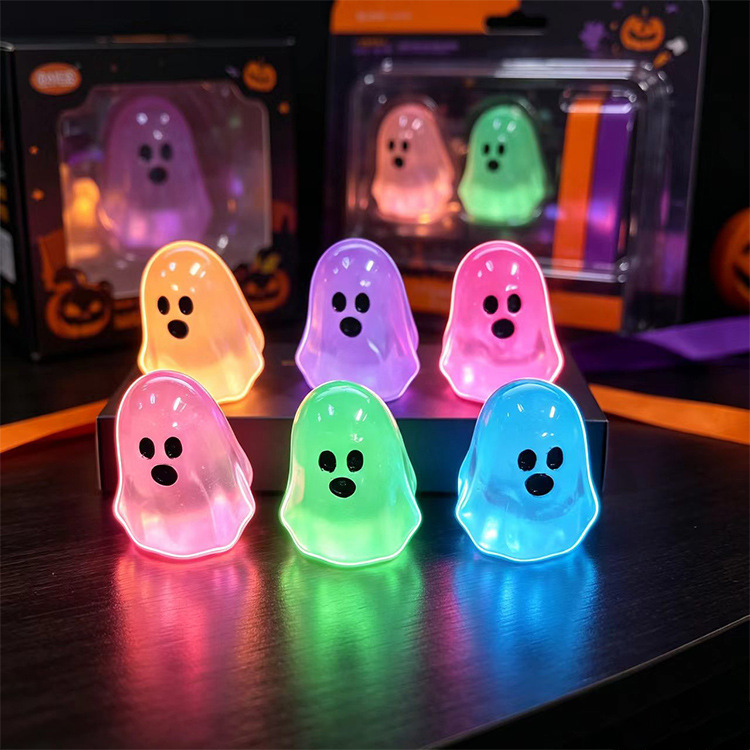 Cross-border glow-in-the-dark little ghost, cute Halloween miniature, desktop ornament, miniature landscape, resin figurine, wholesale