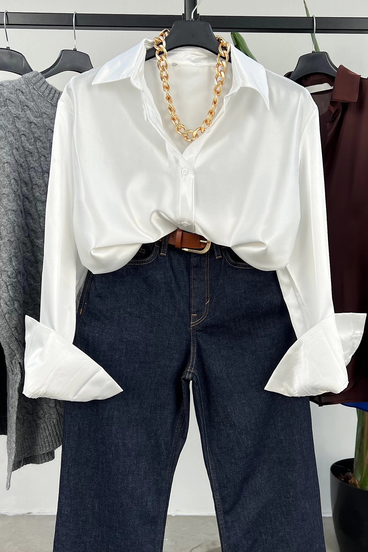 266g Weight Long Sleeve Sleeve Length Single Breasted Placket Type Regular Sleeve Sleeve Type Polyester Fabric Type Regular Top Length Blouse Tops Type Holiday, Daily Occasion Turndown Neckline Slim Fit Type Solid Color Pattern Spring, Autumn Season Women's Gender Button Design Elegant Style Wholesale Women's Elegant Solid Color Long Sleeve Button Blouses 13