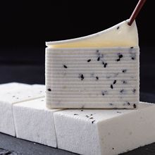 黑麻云片糕老式传统桃片糕休闲零食新鲜独立包装250克起网红外贸