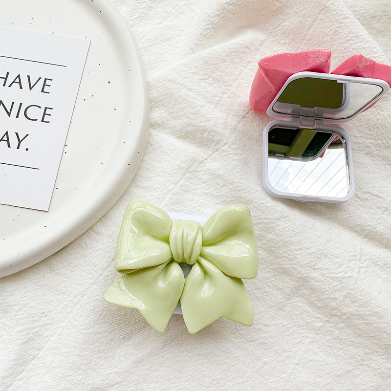 Untitled-1-Restored-Restored_0011_Flip Mirror Holder-Bow-