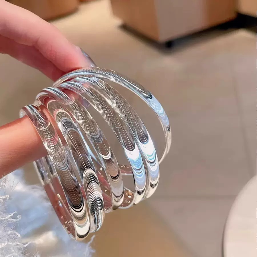 Canlı Yayın Yeni Model Kedi Gözü Bilezik Katı Çıkıntılı Moda Premium His Çok Yönlü Çekme İşleme Gümüş Kaplama Bilezik Kadın Tanrıça Günü