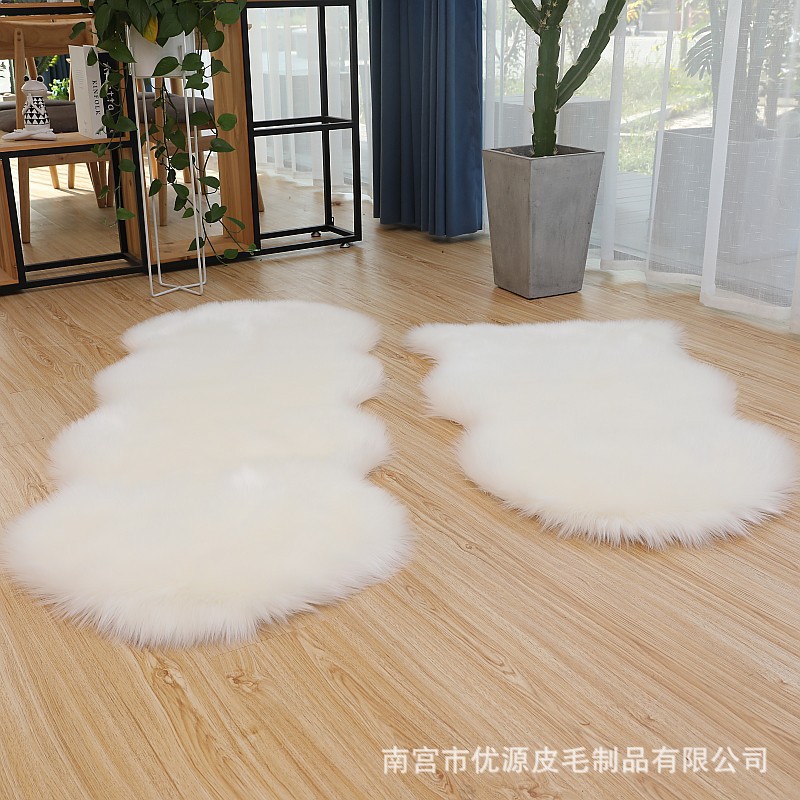Cross-Border European Imitation Wool Carpet Living Room Plush Sofa Bay Window Mat Bedside Blanket Coffee Table Plush Window Decoration