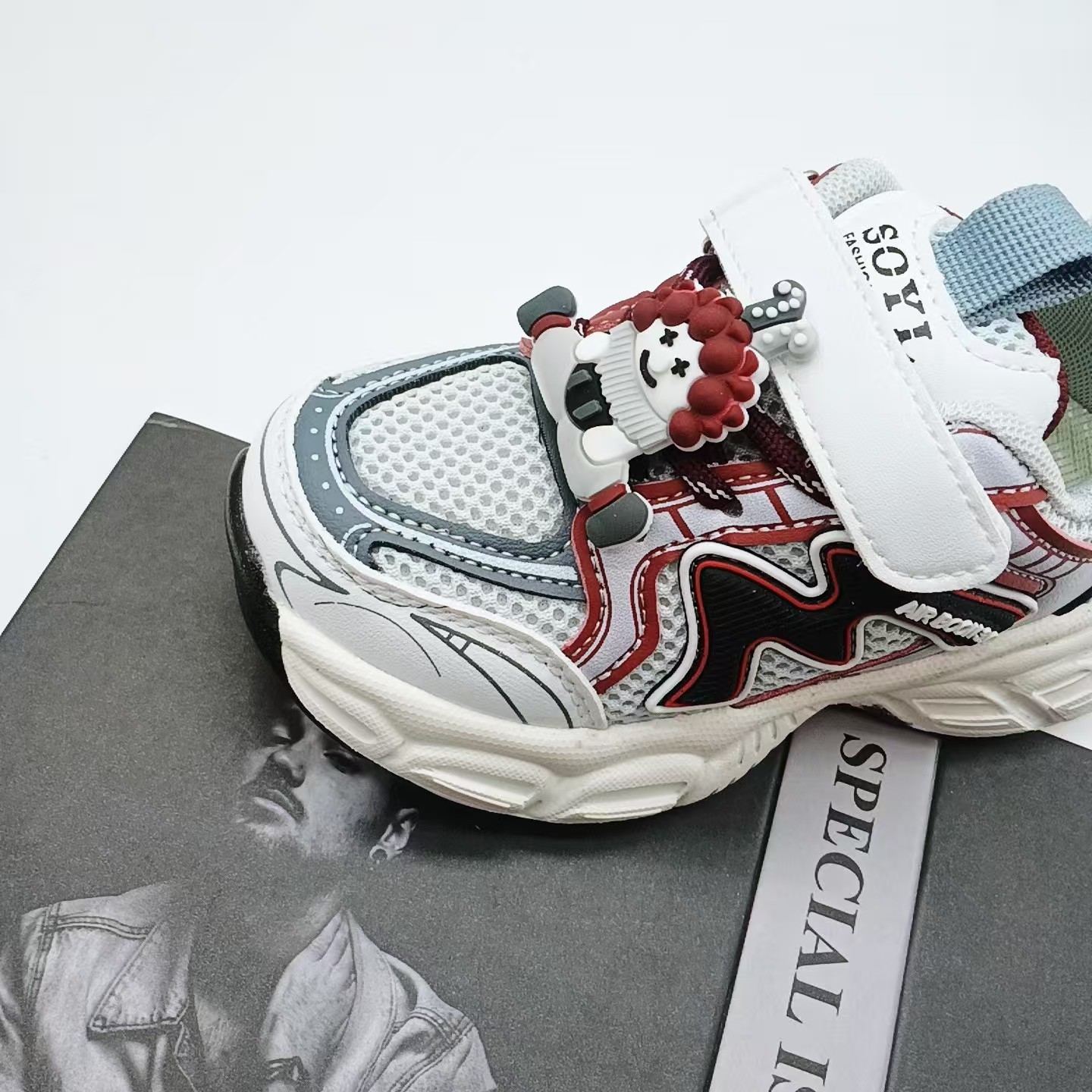 Nuevos zapatos deportivos de primavera para niños, zapatos respirables para padres, zapatos casuales para niños, zapatos para bebés de 3 años