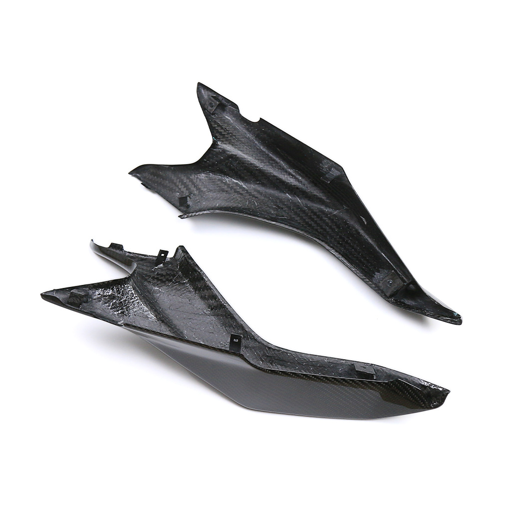 Dedicated to the new BMW BMW S1000XR seat lower side plate carbon fiber shell motorcycle modification accessories
