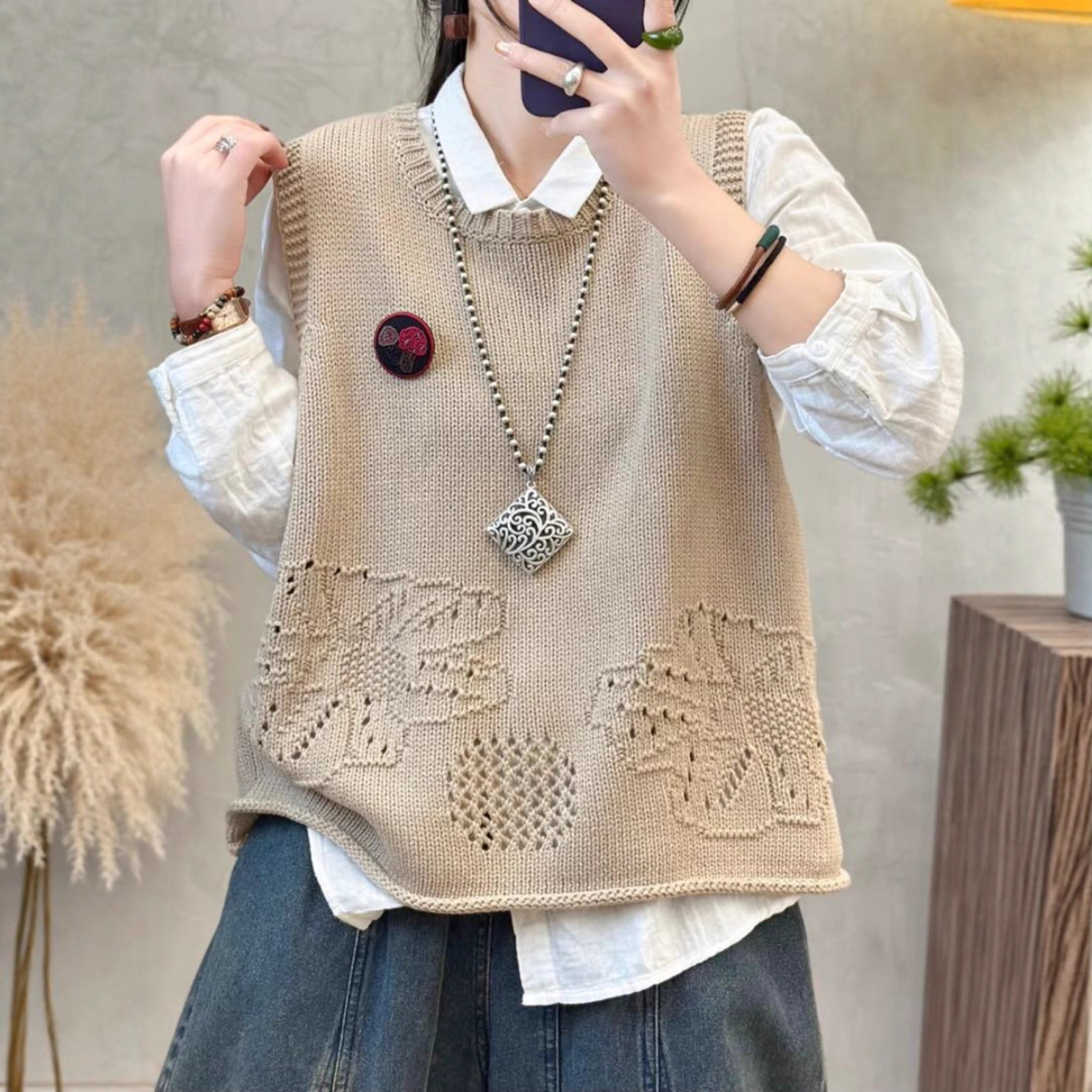 2025 Autumn New Style Cotton Knitted Vest for Women, 3D Round Neck Pullover Crochet Vest, Outerwear