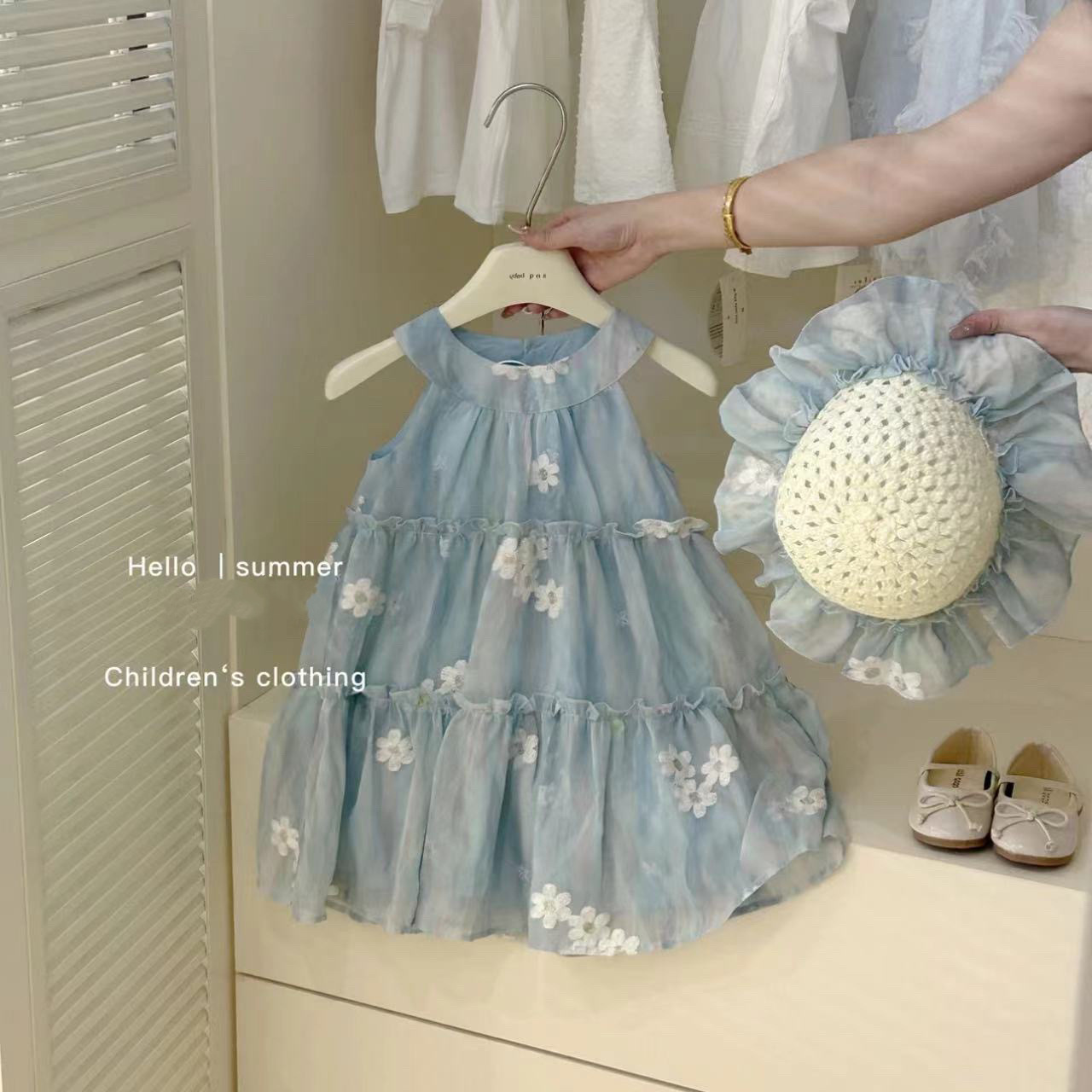 Wholesale in Stock 2026 Summer New Stylish Children's Dresses, Girls' Elegant Long Dresses, Strap Dresses with Hat Included