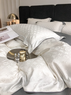 Ll Summer Accessible Luxury Ice Silk Four-Piece Set Silky Naked Sleeping Quilt Cover Silk Pure Color Bed Sheetss Fitted Bed Sheetss