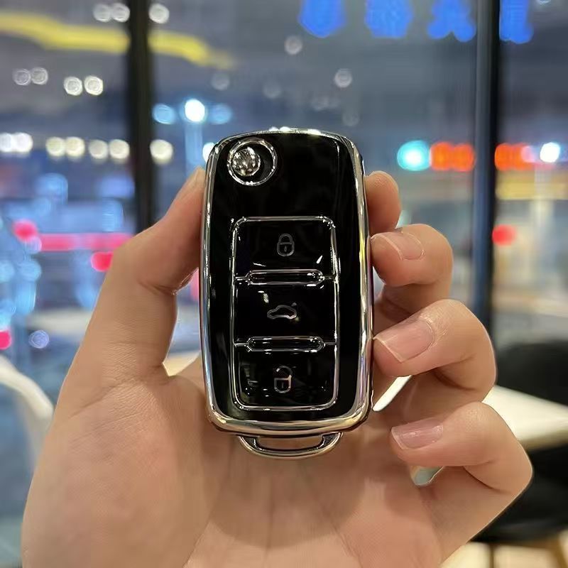 Чехол для ключа Volkswagen серебряный край черный
