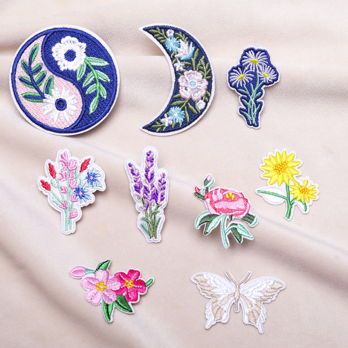 乐思新款民族风小花朵布贴包包衣服装饰贴蝴蝶电脑绣花贴小洞补丁